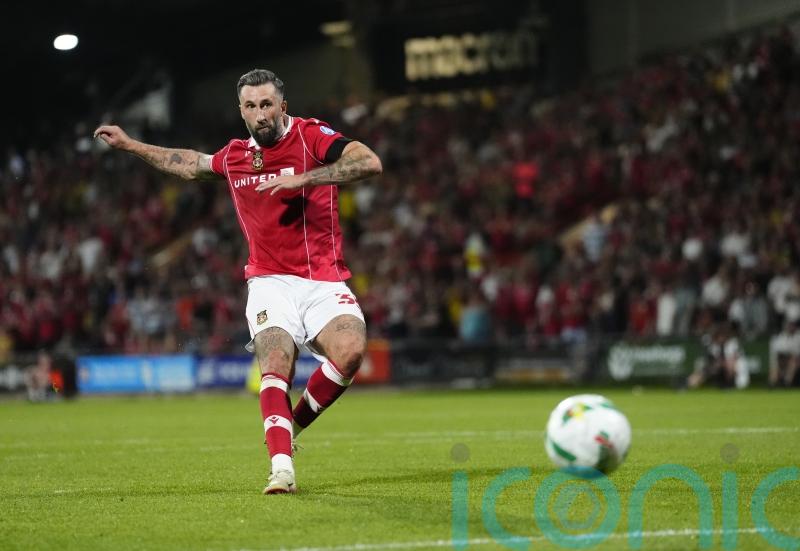 Wrexham beat Hull on penalties after incredible stoppage-time comeback