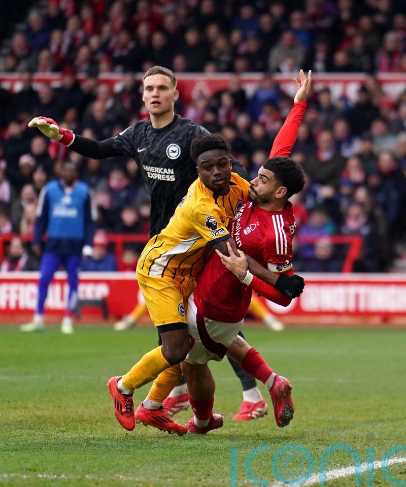 Premier League referees to place greater emphasis on holding in penalty area