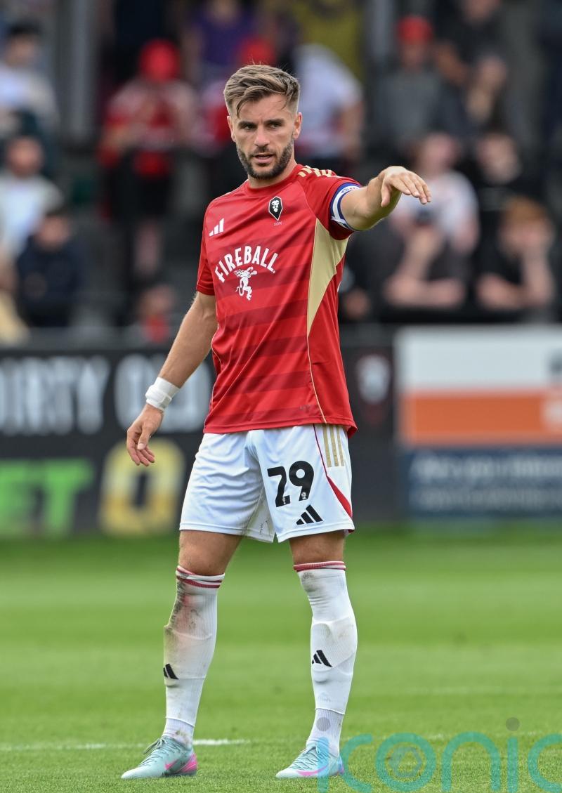 Ben Woodburn and Luke Garbutt strikes give Salford first home victory of season