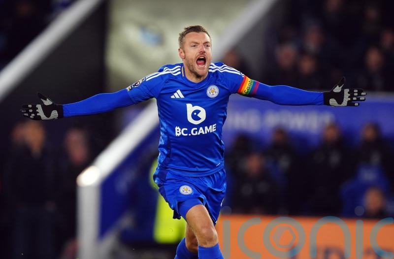 Jamie Vardy makes Cremonese move