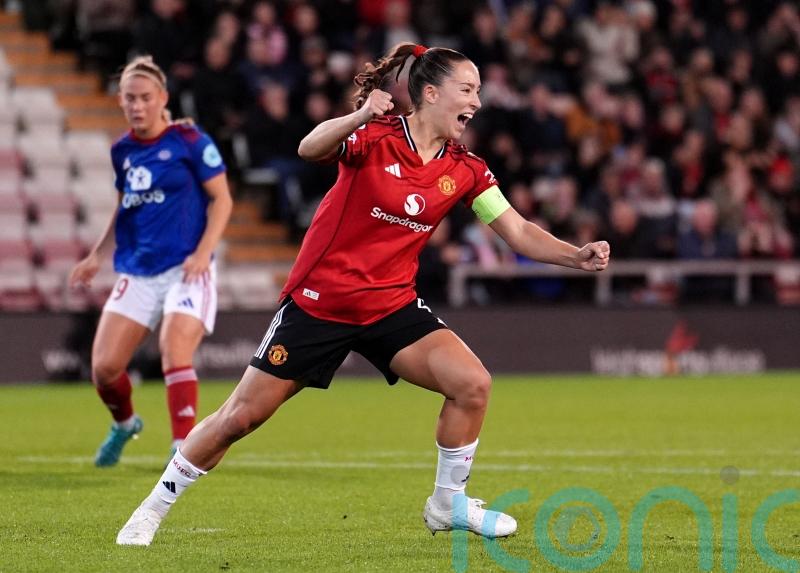 Maya Le Tissier penalty enough to get Manchester United off to winning start