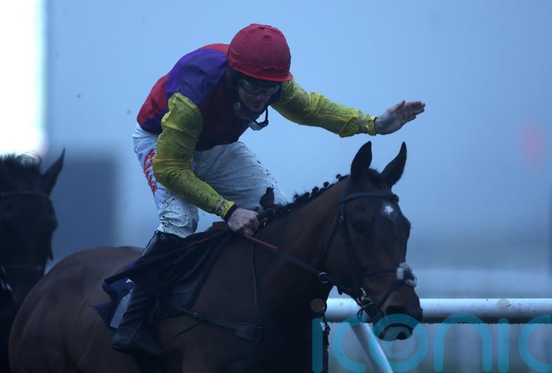 Sober Glory raises spirits with smart Chepstow performance