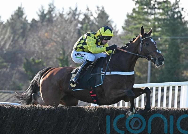 Lulamba makes perfect chase start at Exeter