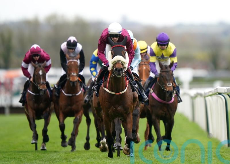 Cunha waits on weather ahead of return to Aintree with Mahons Glory