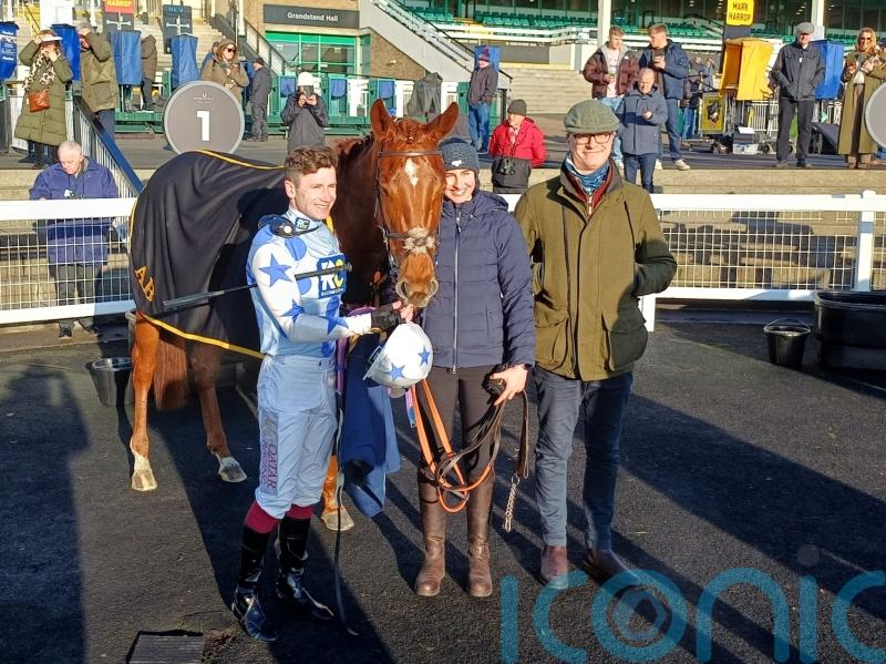 Oisin Murphy steers Stateira to Newcastle verdict