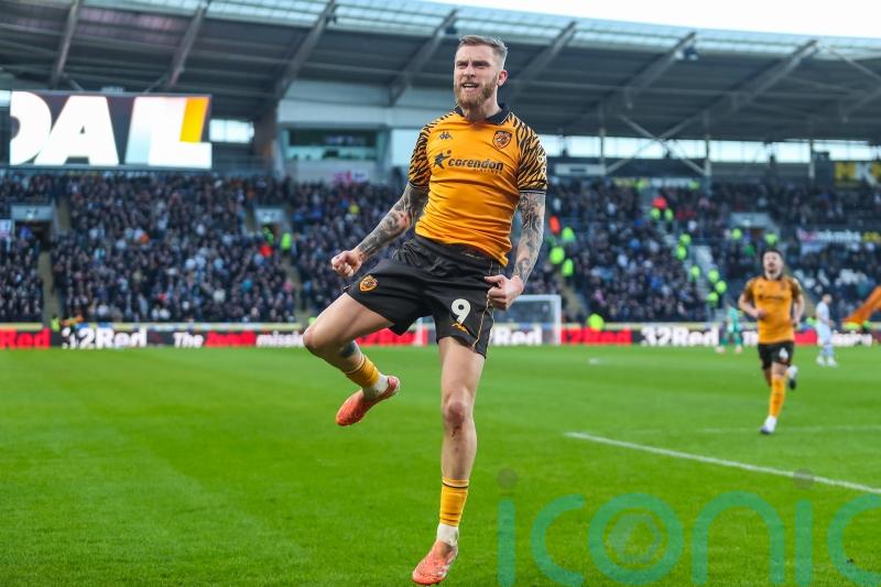 Hull dig in to maintain impressive form with battling victory over Swansea