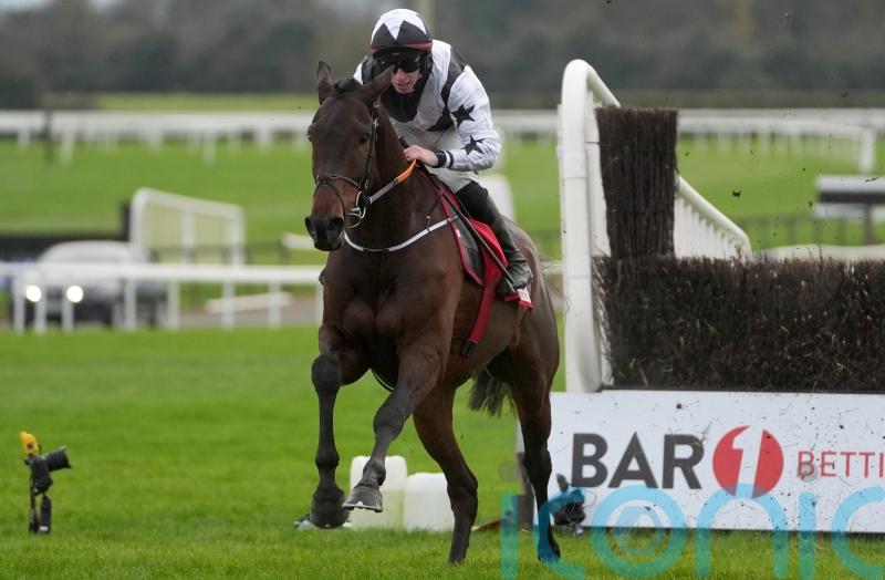 Elliott wary of Kargese threat to Romeo Coolio