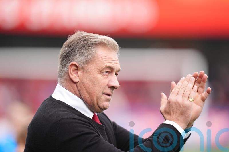 Crawley boss Scott Lindsey happy with a point from MK Dons draw