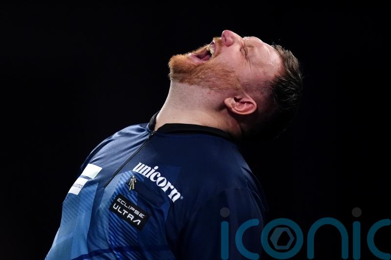 Cameron Menzies: I came close to wrapping up darts career after punching table