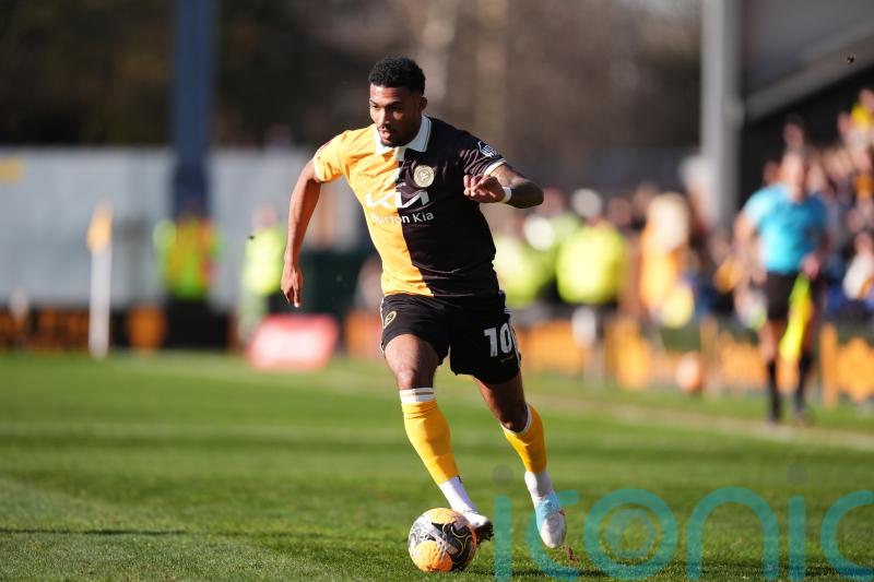 Tyrese Shade double helps Burton beat Stockport