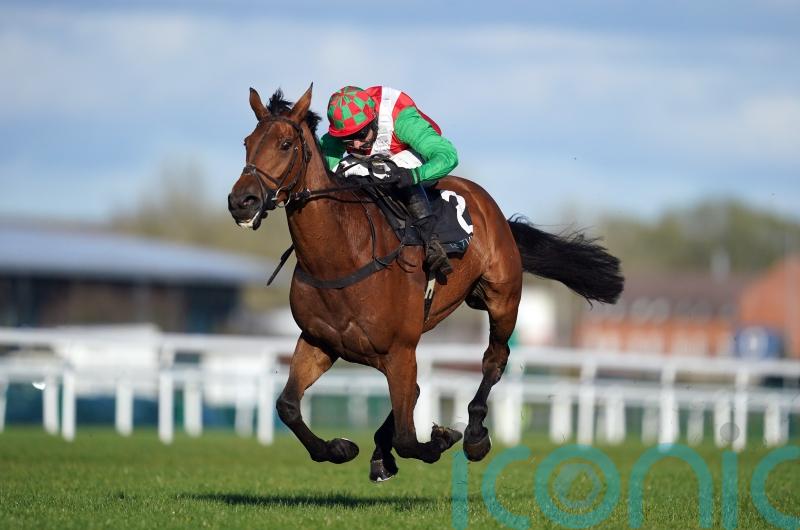 Heltenham the hero with Greatwood Gold Cup repeat