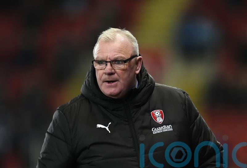 Steve Evans hails &lsquo;maverick&rsquo; Tommy Leigh after Bristol Rovers&rsquo; victory