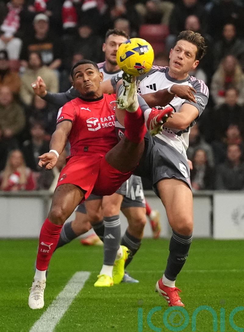 Leyton Orient continue winning run against 10-man Wycombe
